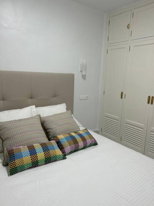 Moderno Apartamento Cerca Al Mar Тиас Экстерьер фото