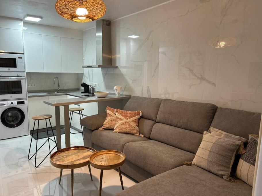Moderno Apartamento Cerca Al Mar Тиас Экстерьер фото